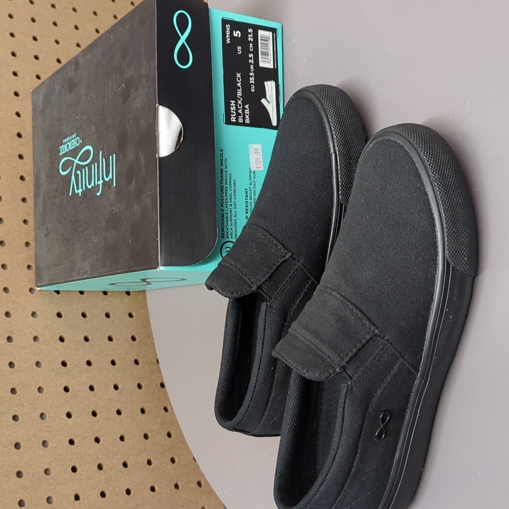 Infinity Rush in Black Canvas